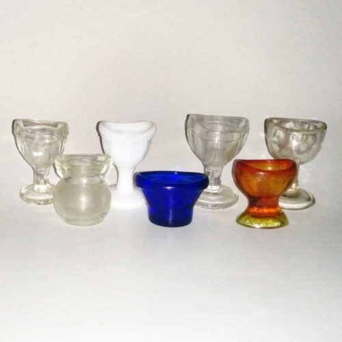 Eye wash cups collection of seven - Image 12