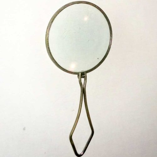 Magnifying glass with folding handle - Image 4