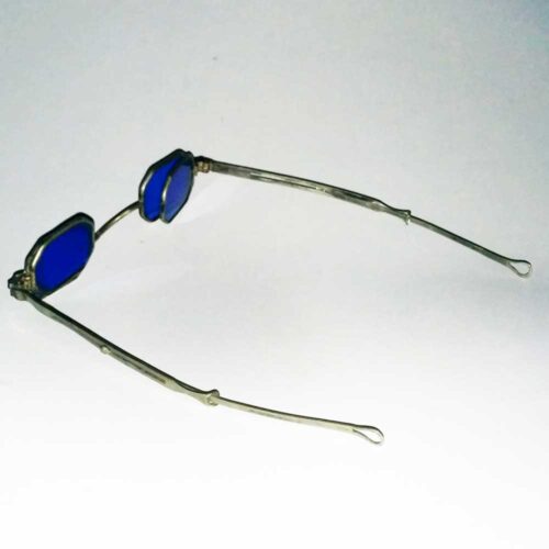 Four blue lens octagonal spectacles 1830