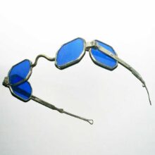 Four blue lens octagonal spectacles 1830