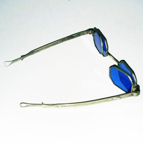 Four blue lens octagonal spectacles 1830