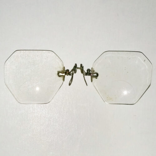 Octagonal round top bifocal lens pince nez