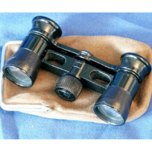 Small theater binoculars (Busch multinett).Galilean.