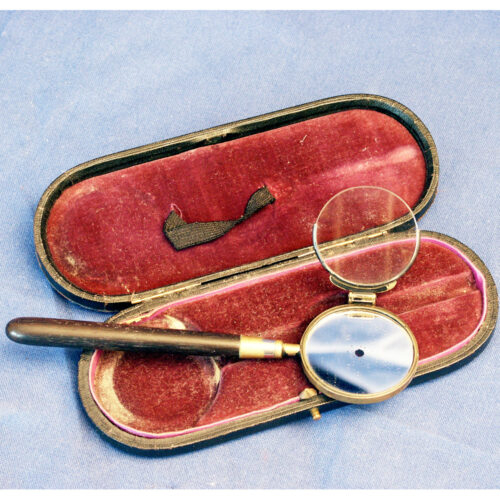 Eperon style ophthalmoscope