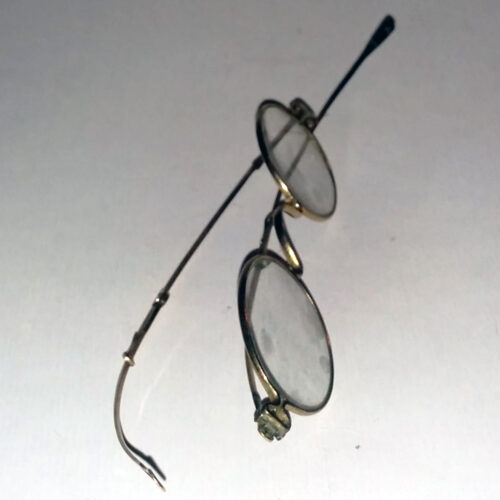 Gold wire-rim spectacles 1890