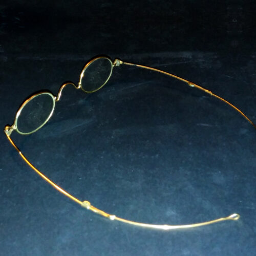 Gold wire-rim spectacles 1890