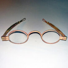 Copper color brass spectacles after cleaning