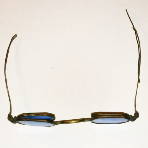 octagonal blue double lens spectacles 1830