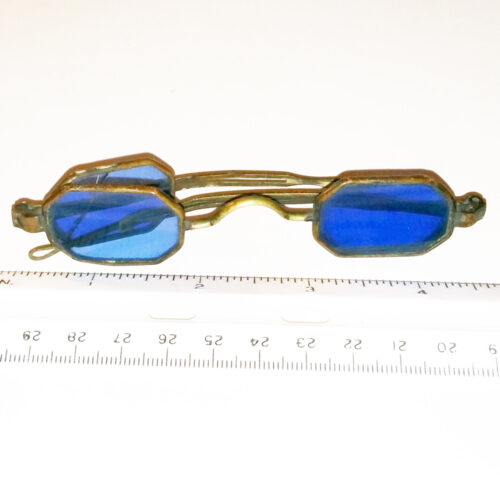 octagonal blue double lens spectacles 1830