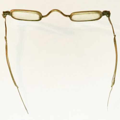 Silver rectangular readers 1830